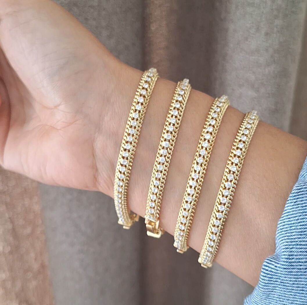 14 K ALTIN RENGİ XUPİNG BİLEKLİK