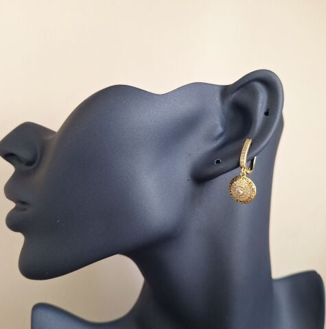 14 K ALTIN RENGİ XUPİNG KÜPE