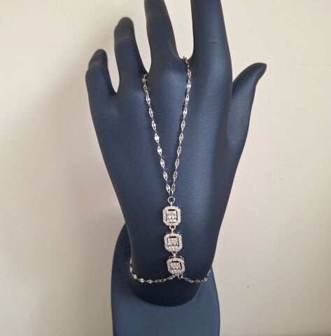 BAGET MODEL GÜMÜŞ RENK ŞAHMERAN