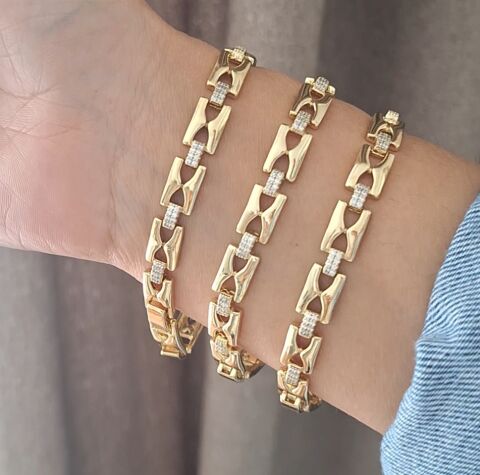 14 K ALTIN RENGİ XUPİNG BİLEKLİK