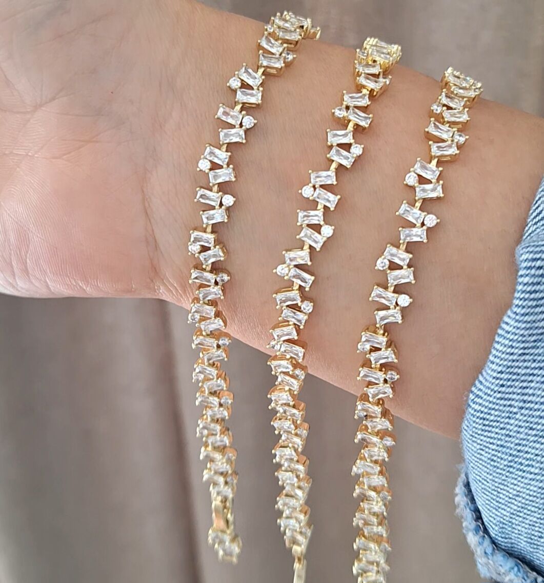 TAŞLI XUPİNG BİLEKLİK 14 AYAR ALTIN RENGİ