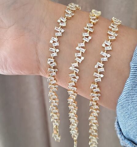 TAŞLI XUPİNG BİLEKLİK 14 AYAR ALTIN RENGİ