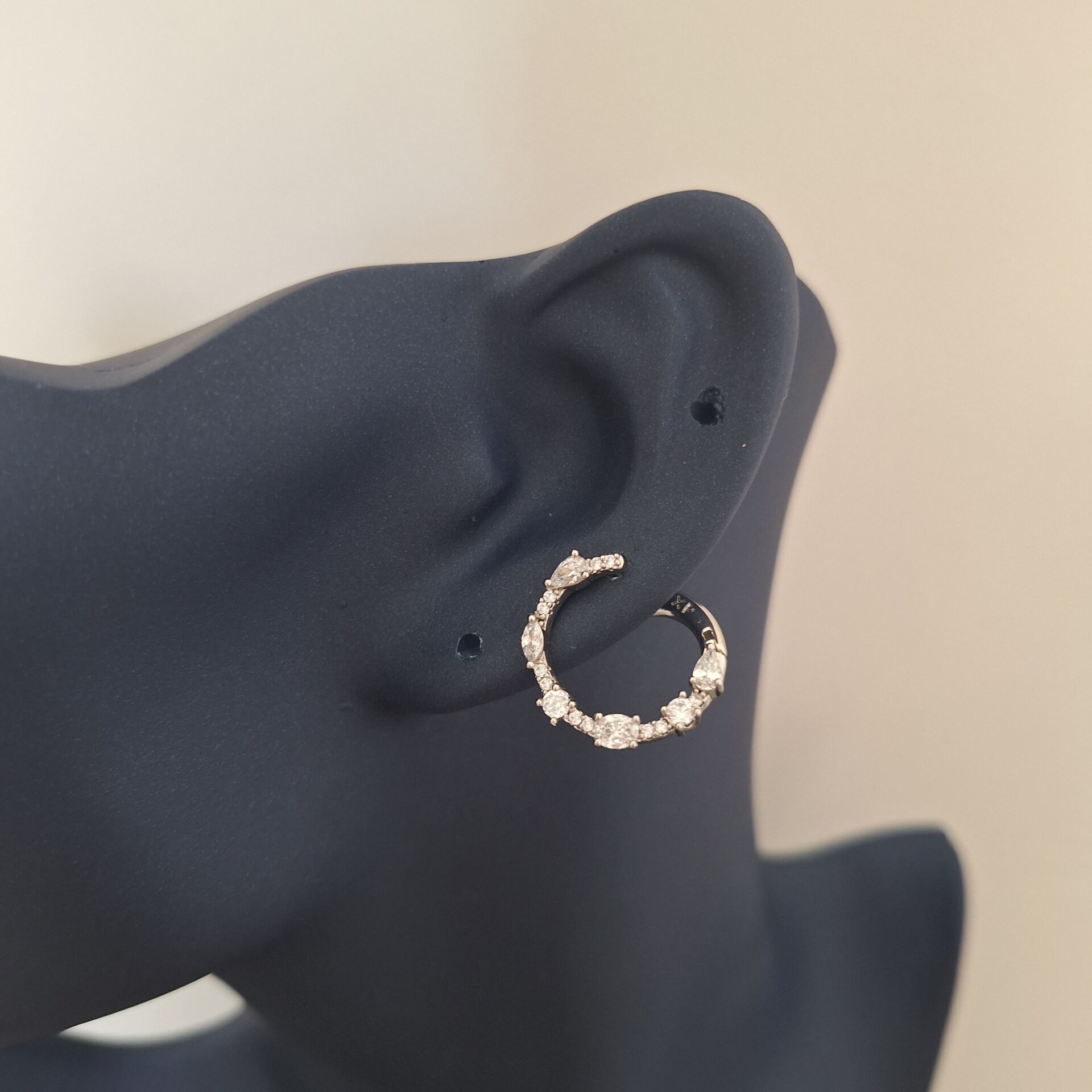 Xuping Küpe Gümüş Renk