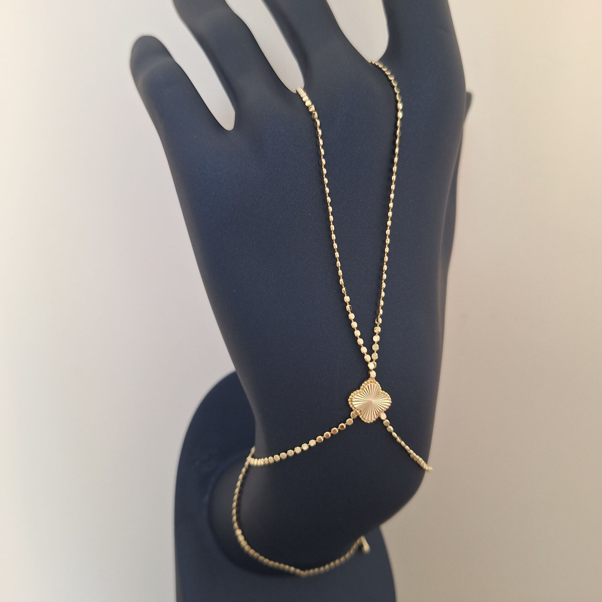 Gold Renk Şahmeran