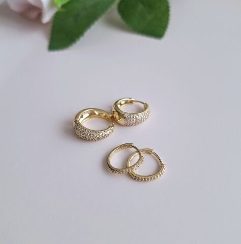 İKİ ÇİFT XUPİNG TAŞLI KÜPE 14 K ALTIN RENGİ 2 ÇİFT ( 4 ADET)