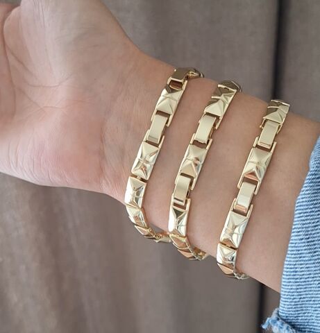 GOLD RENK XUPİNG BİLEKLİK