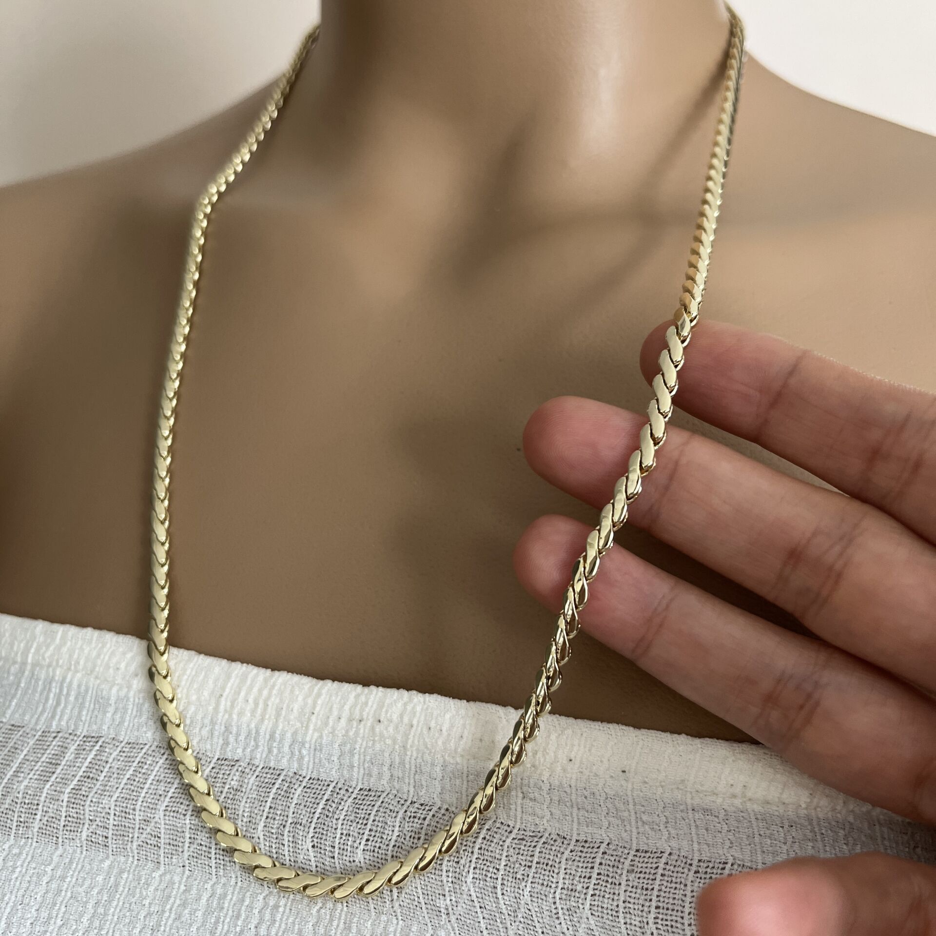 XUPİNG 60 CM ZİNCİR KOLYE