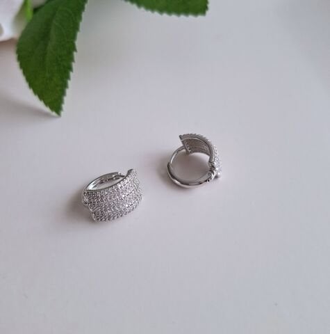 GÜMÜŞ RENK TAŞLI XUPİNG KÜPE