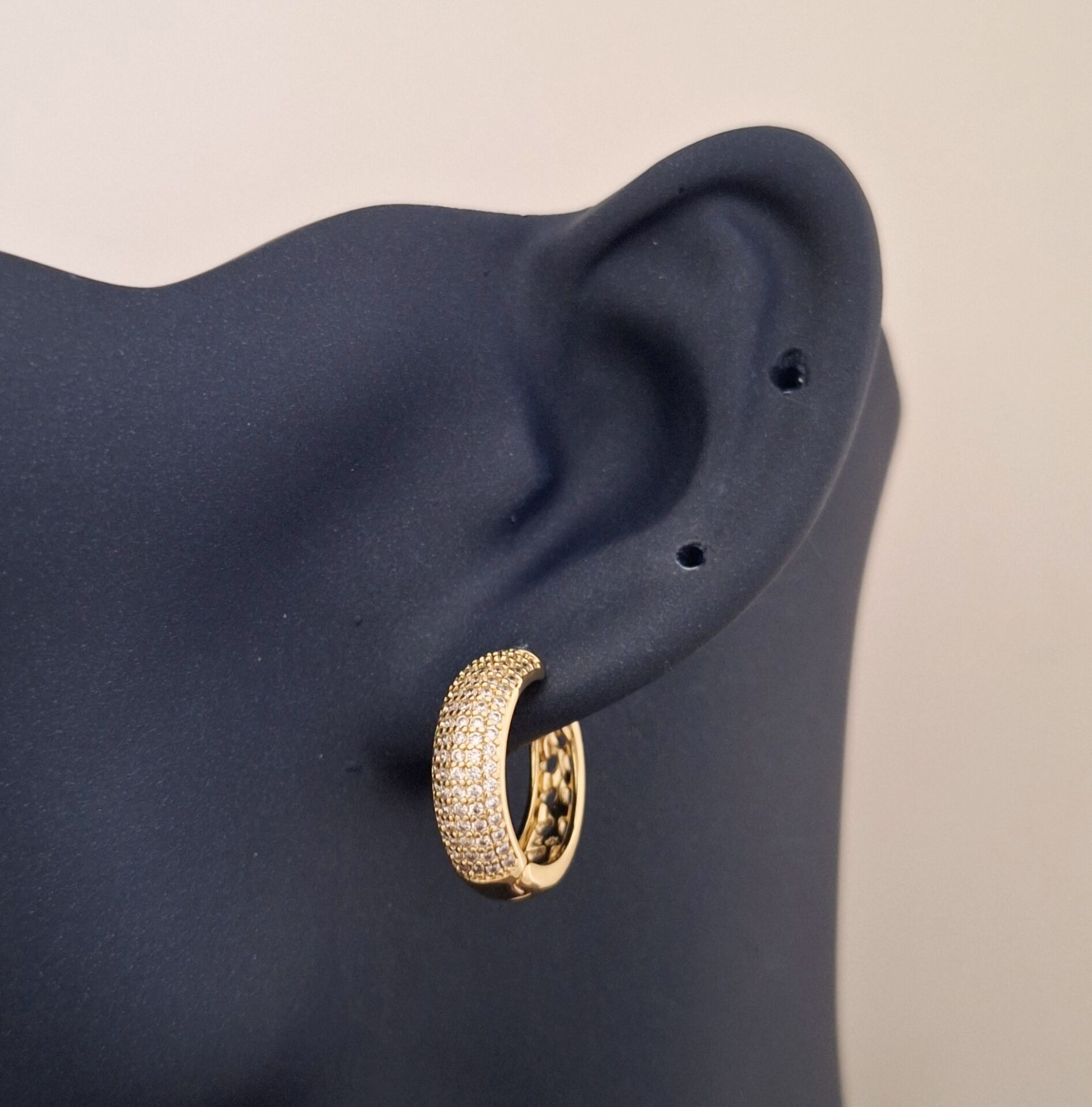 14 AYAR ALTIN RENGİ TAŞLI XUPİNG KÜPE