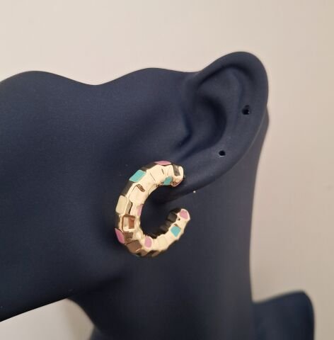 GOLD RENK BOMBELİ XUPİNG KÜPE