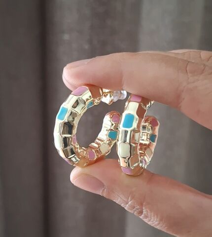 GOLD RENK BOMBELİ XUPİNG KÜPE