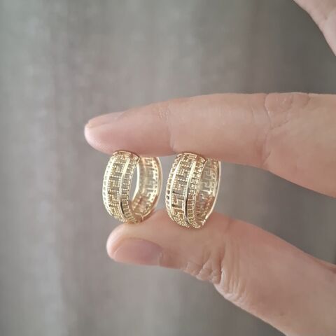 14 AYAR ALTIN RENGİ TAŞSIZ XUPİNG KÜPE