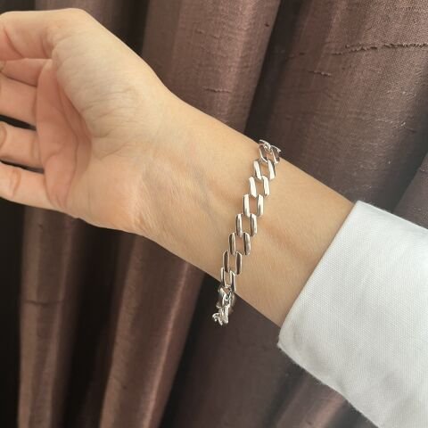 GÜMÜŞ RENK XUPİNG BİLEKLİK