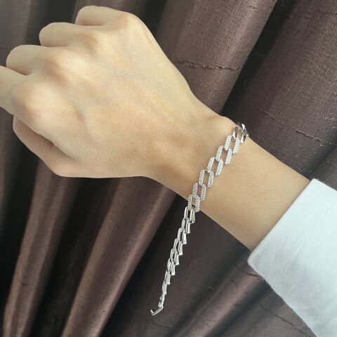 GÜMÜŞ RENK XUPİNG BİLEKLİK