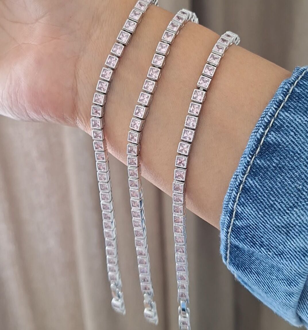 PEMBE TAŞLI XUPİNG BİLEKLİK GÜMÜŞ RENK