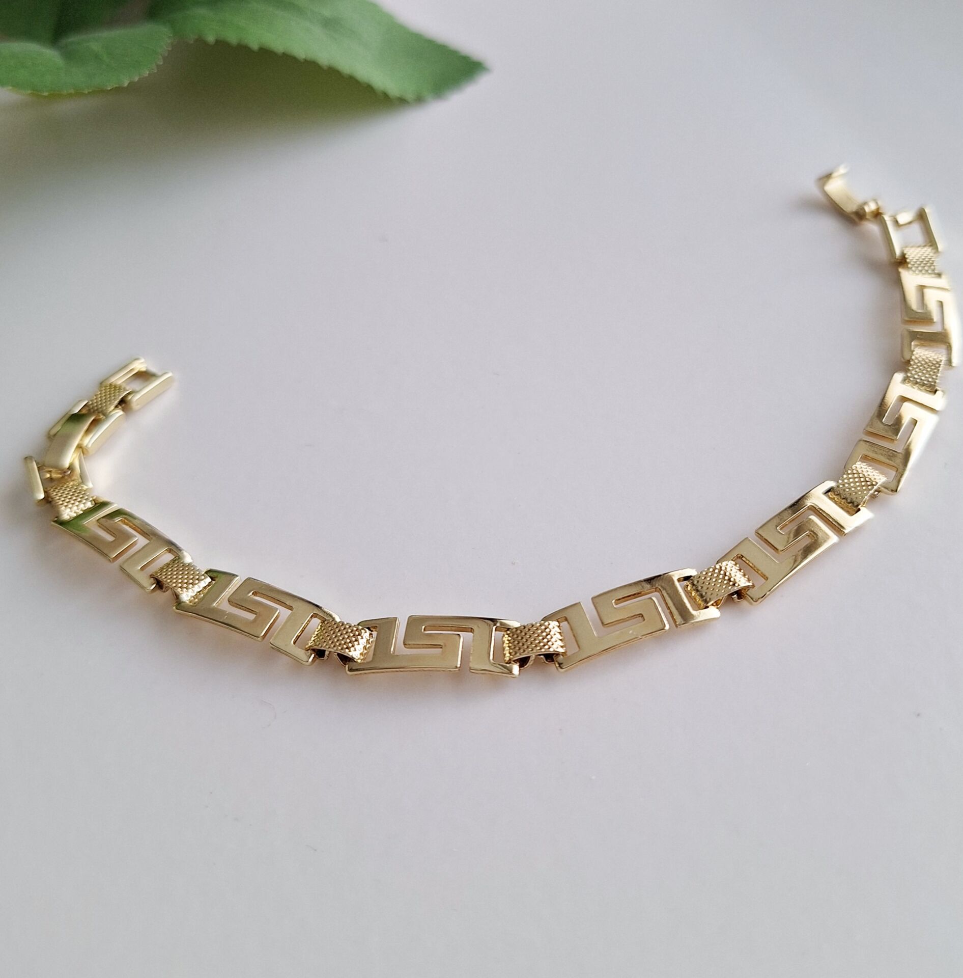 Xuping Bileklik 14 Ayar Altın Rengi