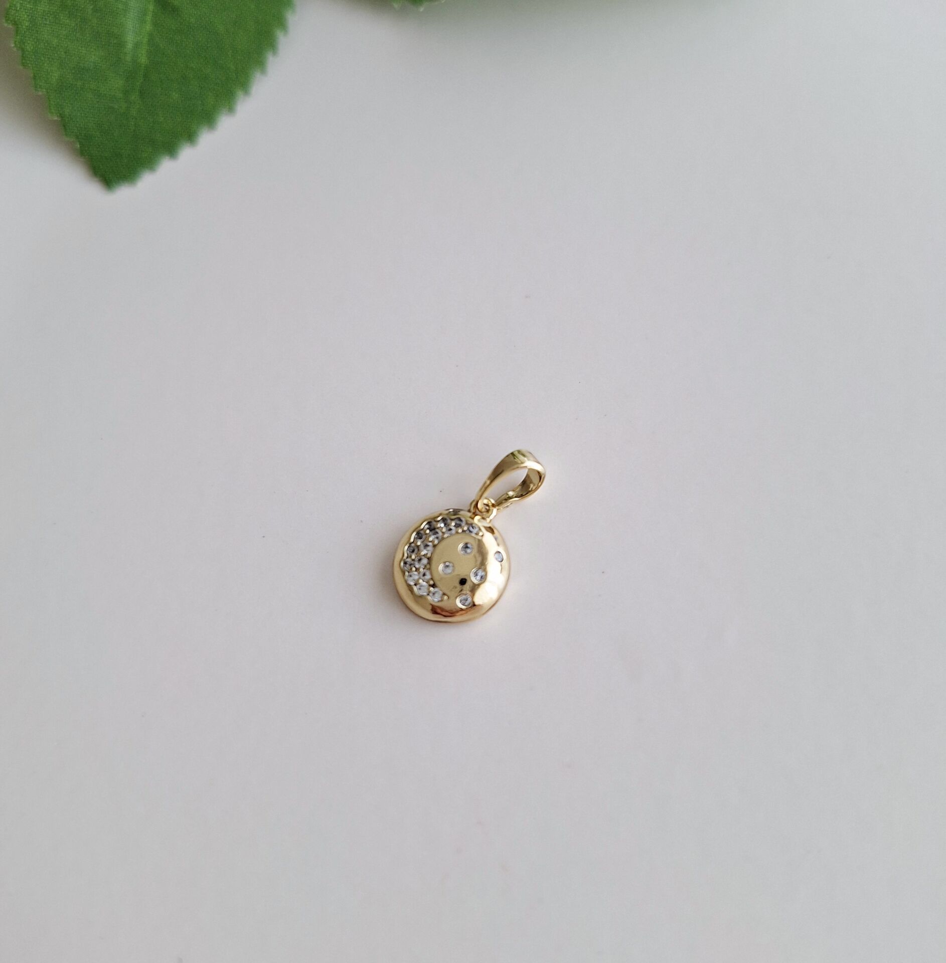 XUPİNG KOLYE UCU 14 AYAR ALTIN RENGİ