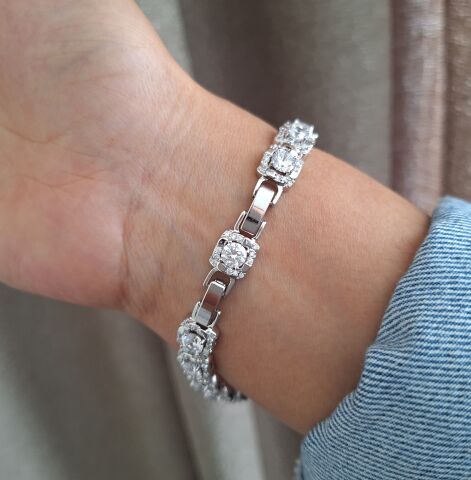 GÜMÜŞ RENK XUPİNG TAM TUR BİLEKLİK