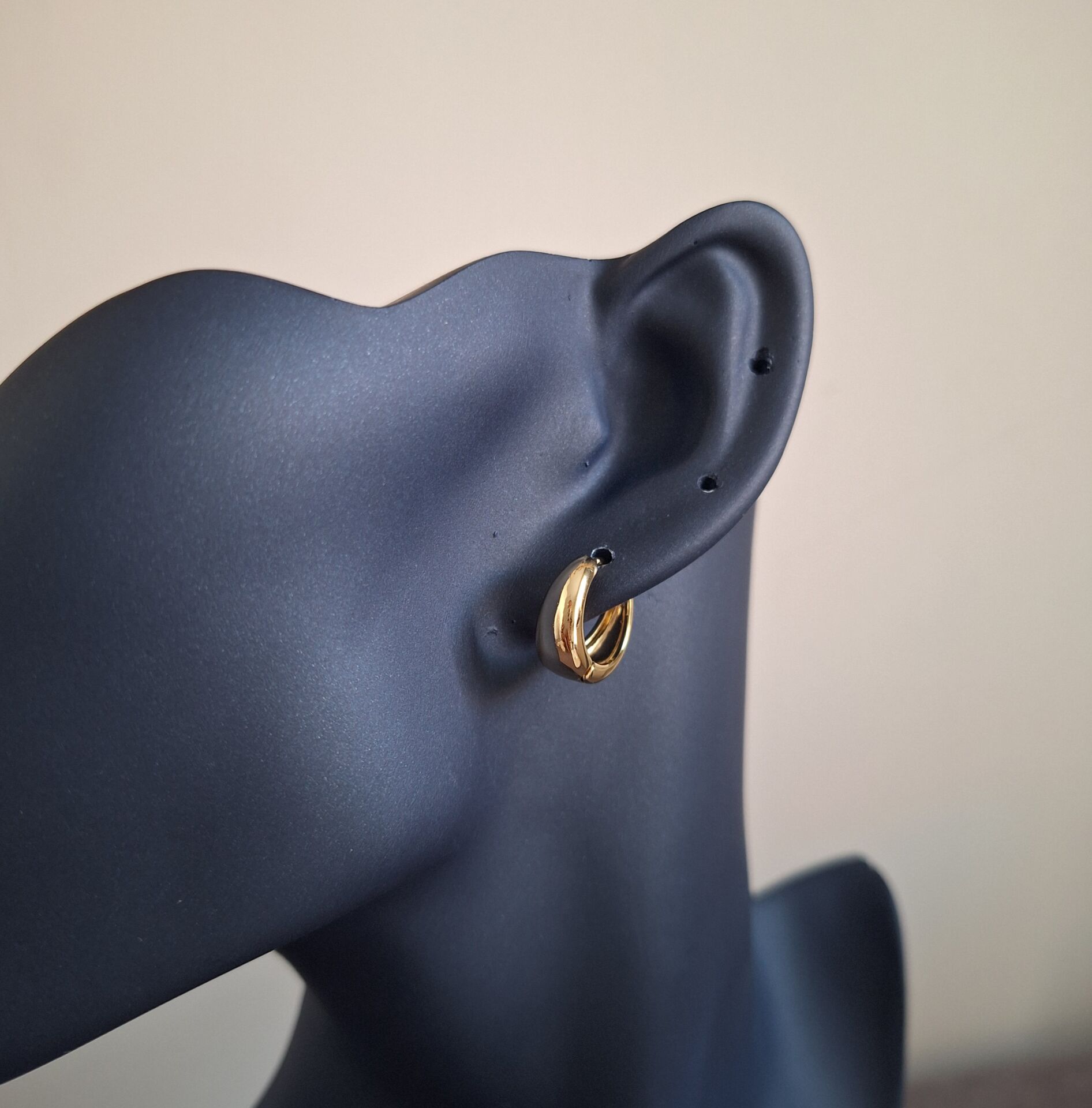 14 AYAR ALTIN RENGİ XUPİNG TAŞSIZ KÜPE