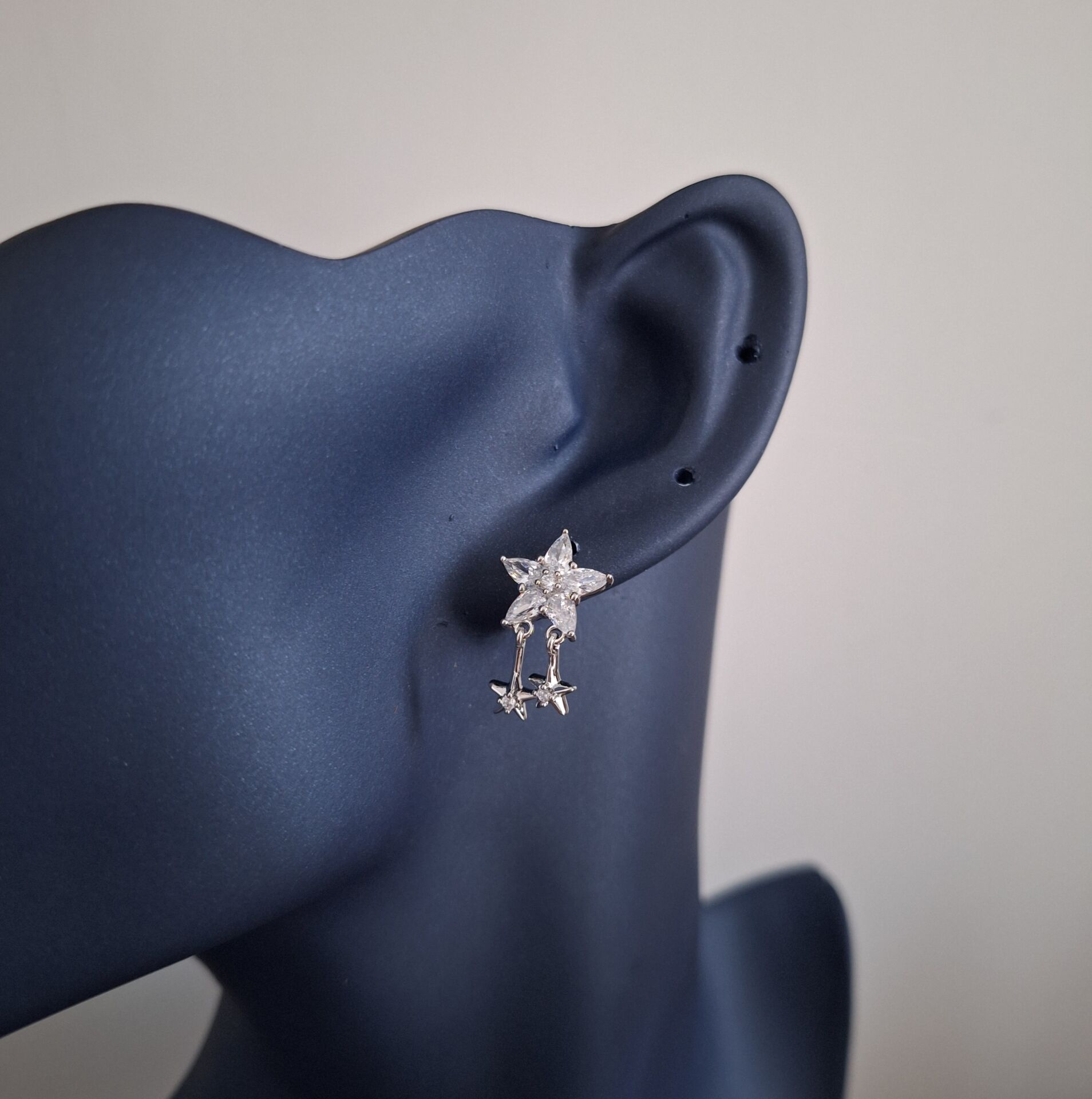 YILDIZ XUPİNG KÜPE GÜMÜŞ RENK