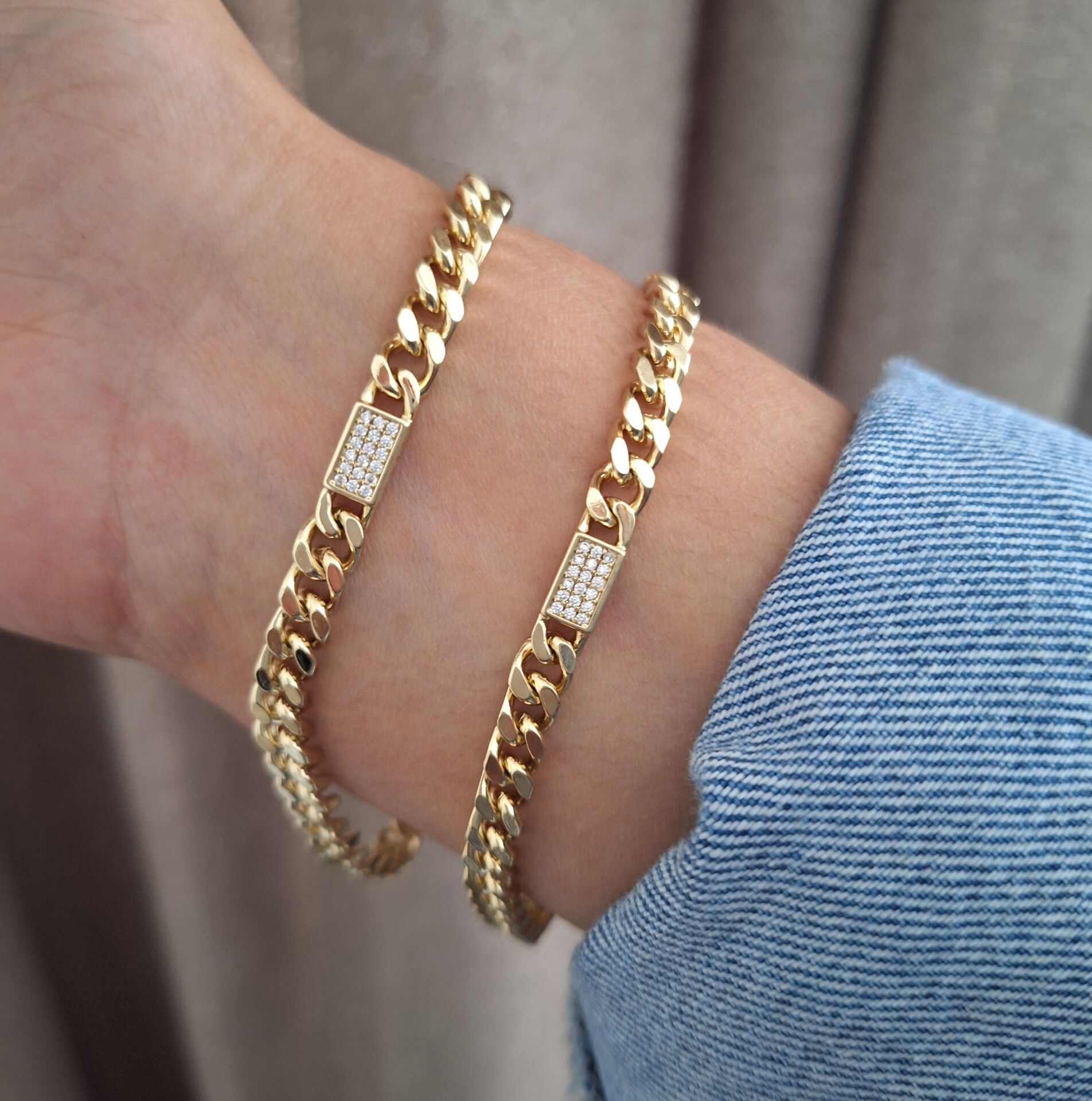 XUPİNG BİLEKLİK 14 AYAR ALTIN RENGİ