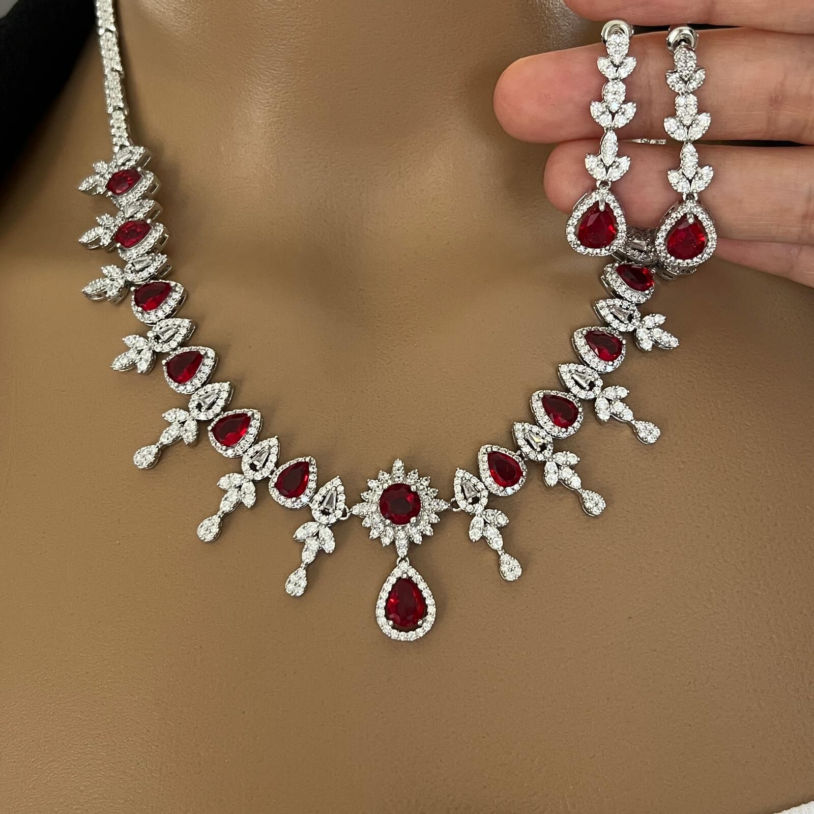 PIRLANTA MONTÜR GERDANLIK SET