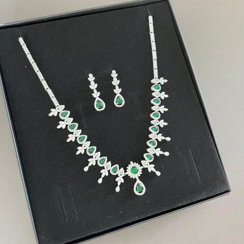 PIRLANTA MONTÜR GERDANLIK SET