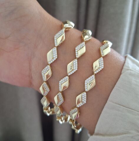 XUPİNG BİLEKLİK 14 AYAR ALTIN RENGİ