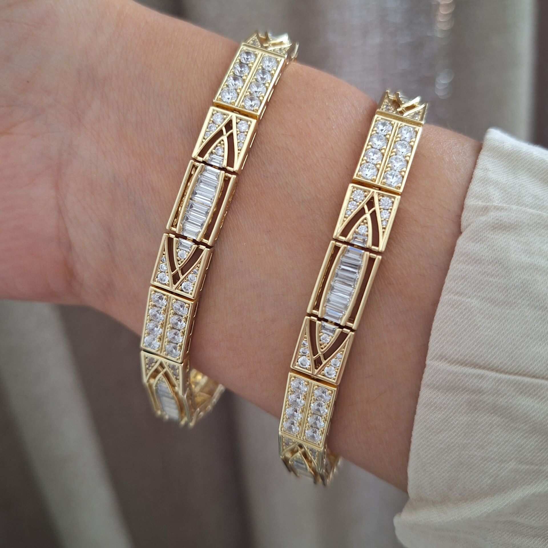 XUPİNG BİLEKLİK 14 AYAR ALTIN RENGİ