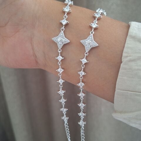 GÜMÜŞ RENK XUPİNG BİLEKLİK