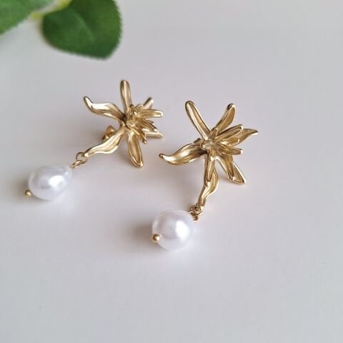 GOLD RENK ÇELİK KÜPE BÜYÜK BOY