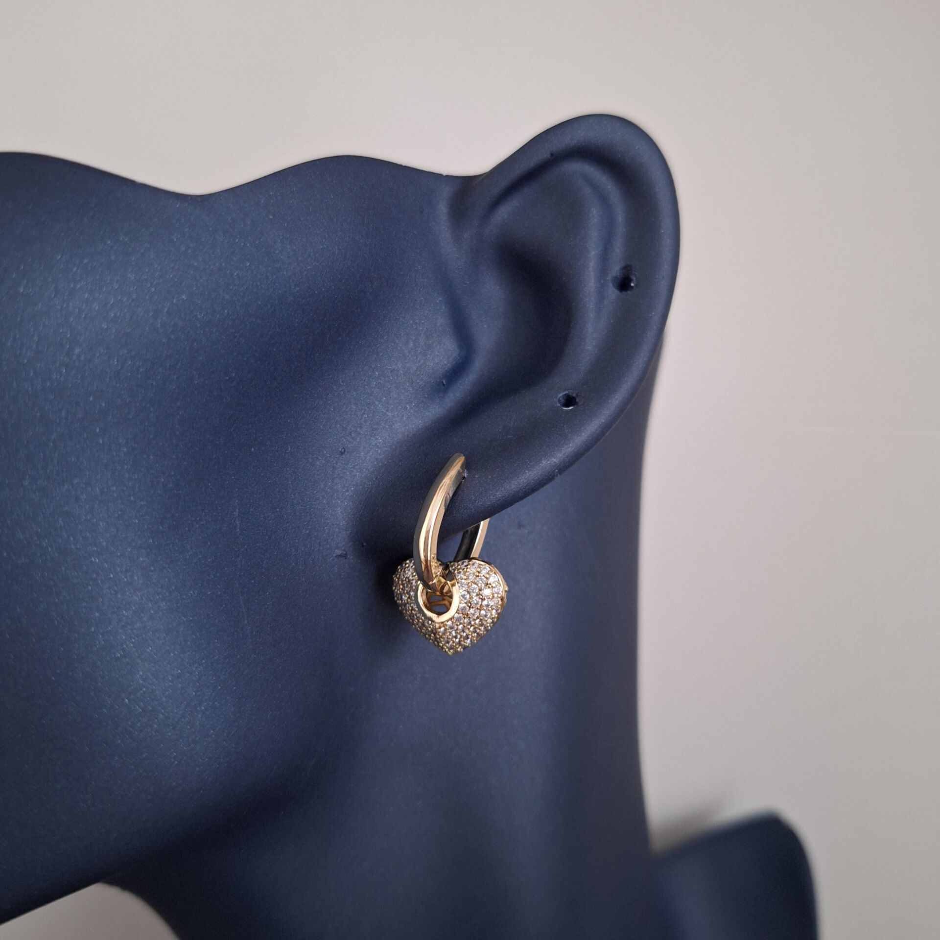 KALP DETAYLI XUPİNG KÜPE