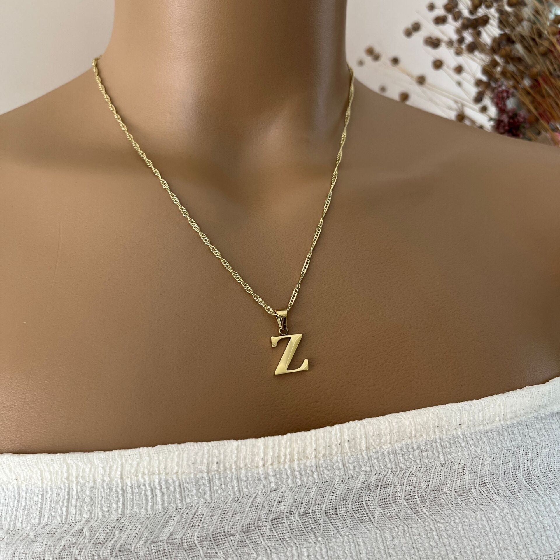 XUPING TAŞSIZ HARF KOLYE (Z) 14 AYAR GÖRÜNÜMLÜ