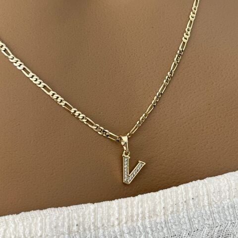 XUPING TAŞLI HARF KOLYE (V) 14 AYAR GÖRÜNÜMLÜ