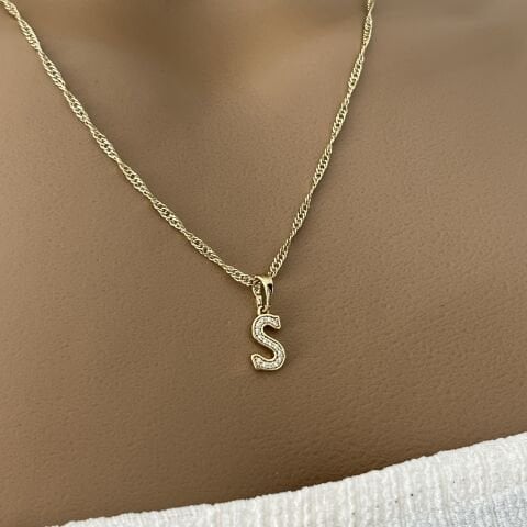 XUPING TAŞLI HARF KOLYE (S) 14 AYAR GÖRÜNÜMLÜ