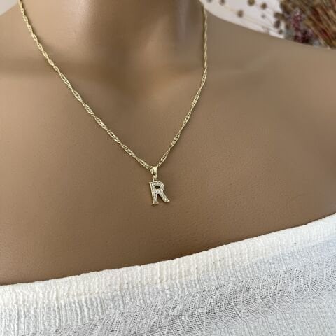 XUPING TAŞLI HARF KOLYE (R) 14 AYAR GÖRÜNÜMLÜ