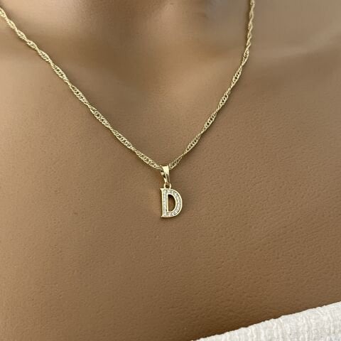 XUPING TAŞLI HARF KOLYE (D) 14 AYAR GÖRÜNÜMLÜ