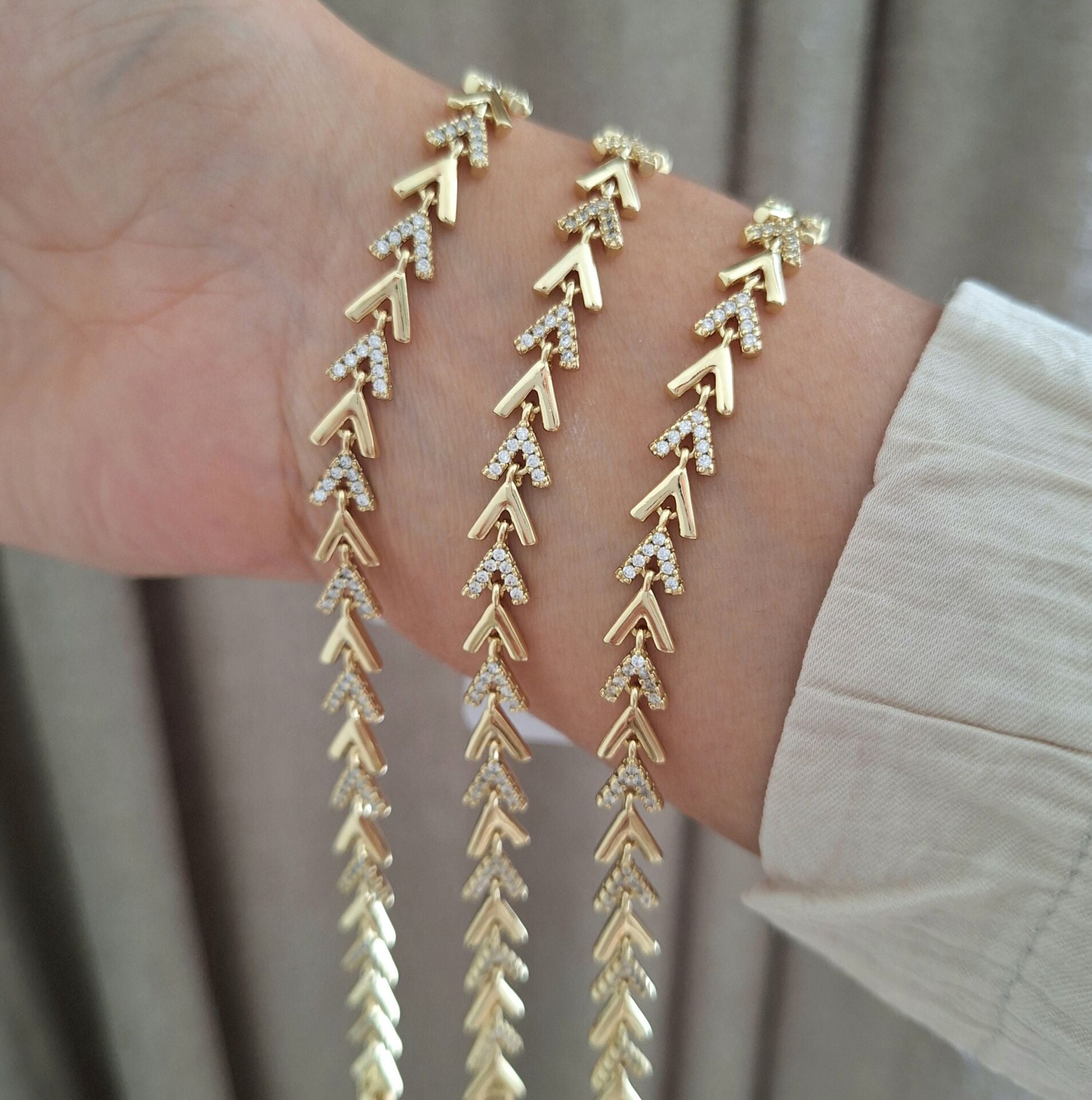 14 AYAR ALTIN RENGİ XUPİNG BİLEKLİK