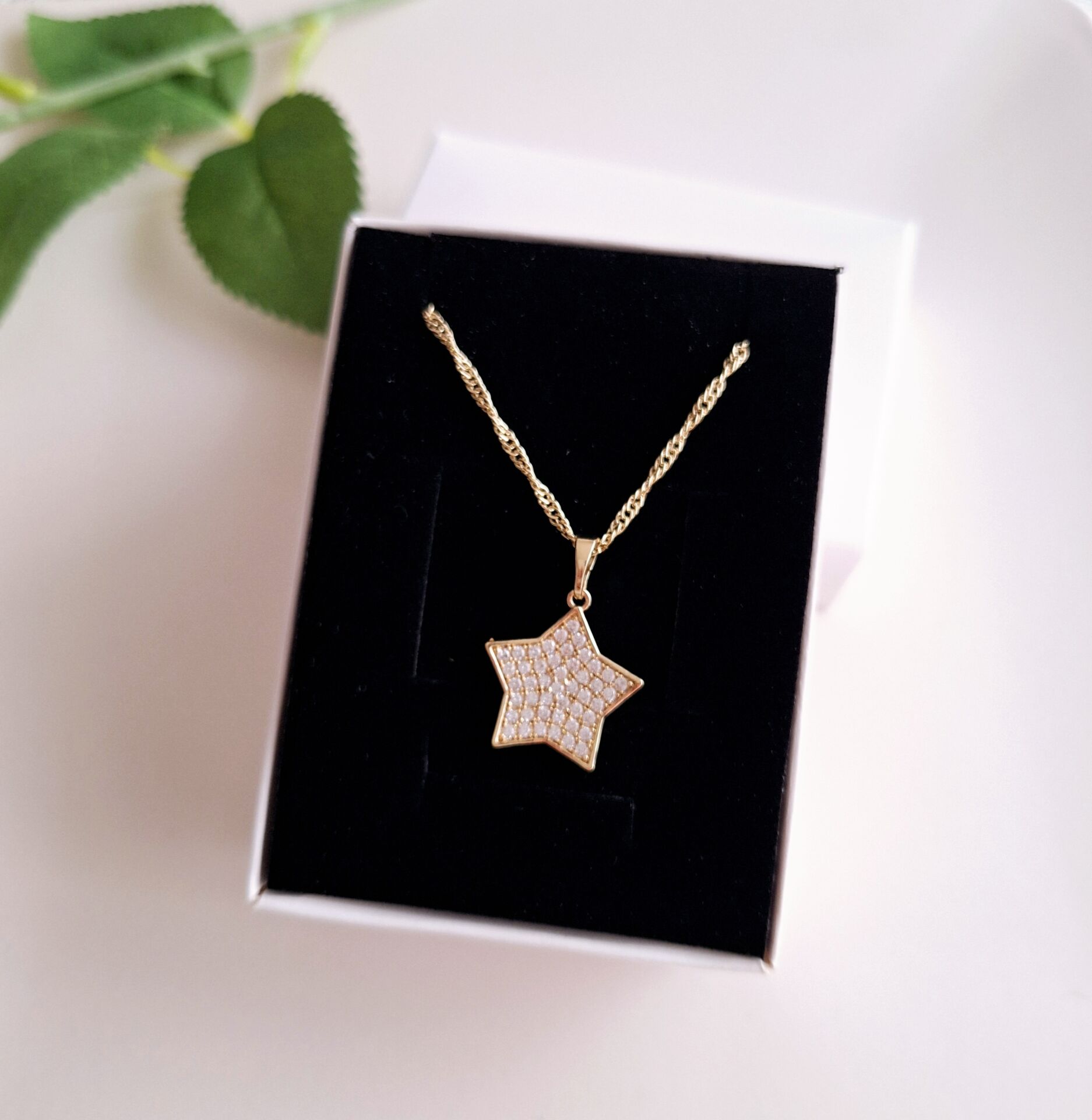 YILDIZ XUPİNG KOLYE 14 K ALTIN RENGİ 45 CM